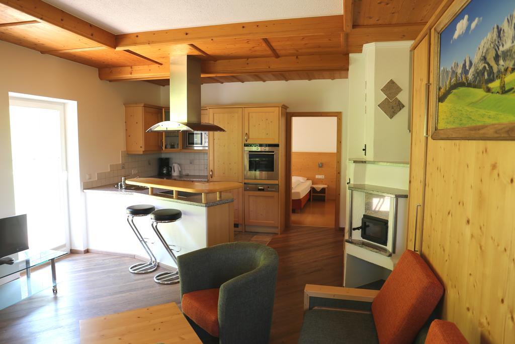 Sport Und Familienhotel Klausen Kirchberg in Tirol Bagian luar foto