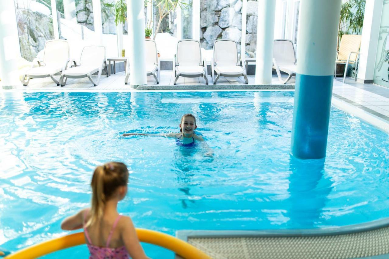 Sport Und Familienhotel Klausen Kirchberg in Tirol Bagian luar foto
